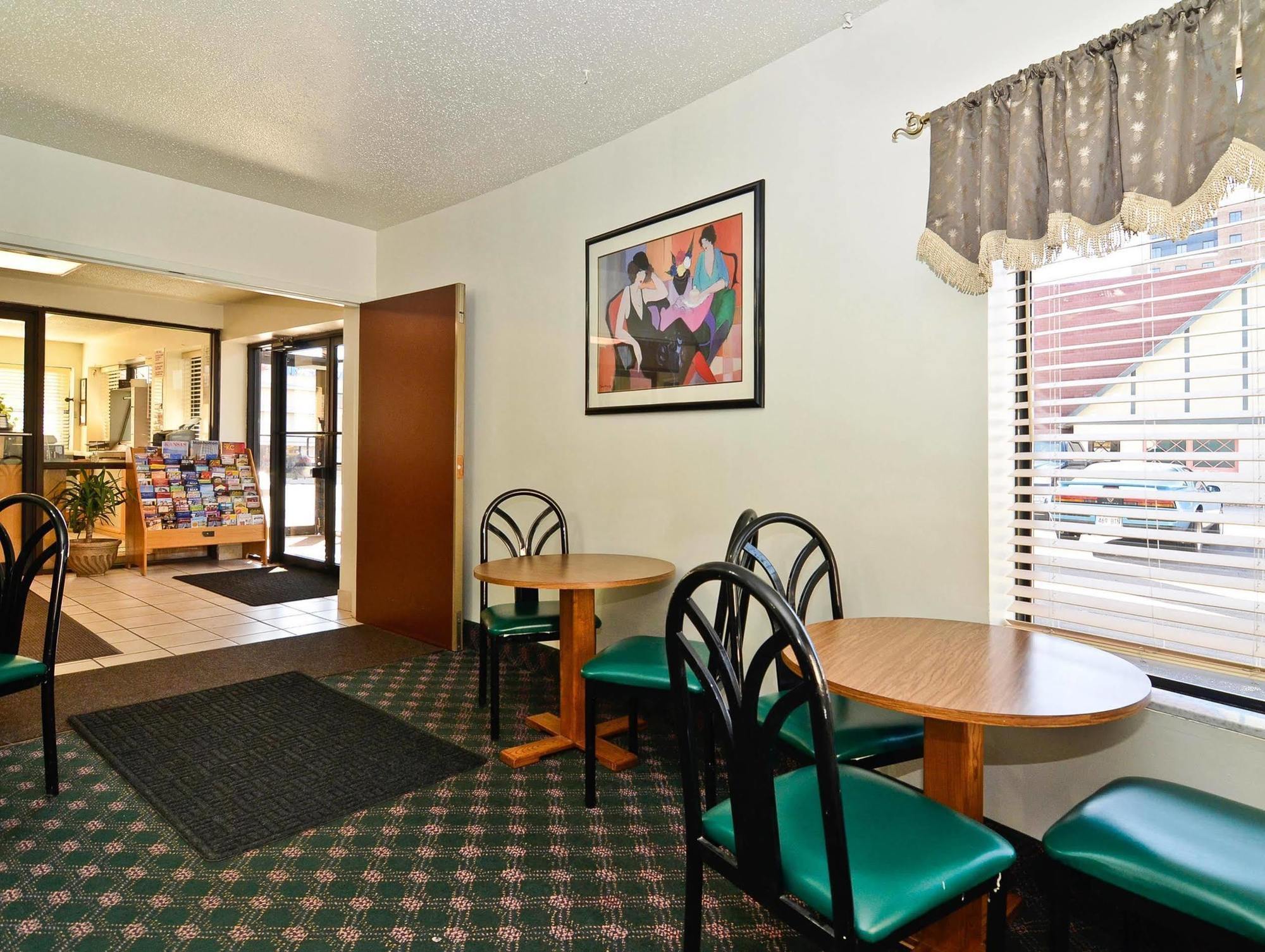 Comfort Inn カンザスシティ エクステリア 写真